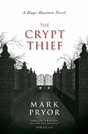 [Hugo Marston 02] • The Crypt Thief